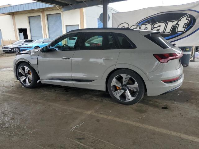 Photo 2 from auction – 2022 AUDI E-TRON PRE with VIN WA1LAAGE2NB032102