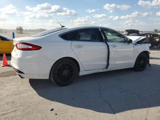 Photo 3 from auction – 2014 FORD FUSION SE with VIN 3FA6P0HD3ER200025