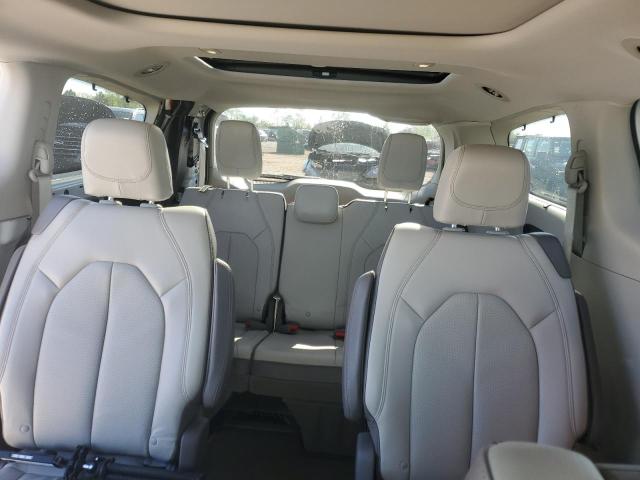 Photo 10 from auction – 2018 CHRYSLER PACIFICA T with VIN 2C4RC1EG5JR270357