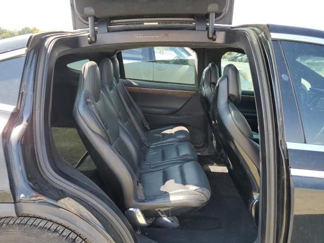 Photo 10 from auction – 2016 TESLA MODEL X with VIN 5YJXCAE2XGF029264