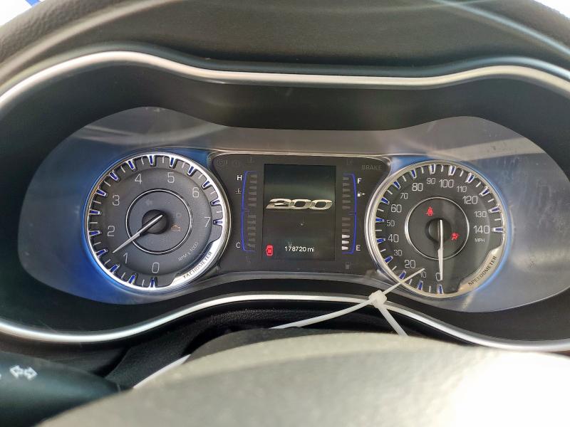 Photo 9 from auction – 2015 CHRYSLER 200 LIMITE with VIN 1C3CCCAB4FN721363
