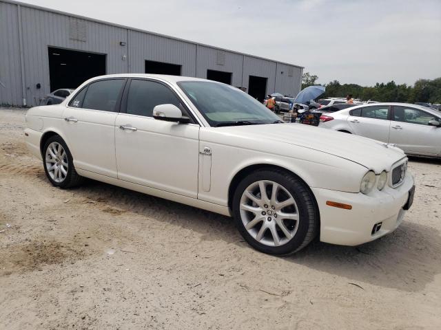 Photo 4 from auction – 2009 JAGUAR XJ8 with VIN SAJWA71BX9SH30200