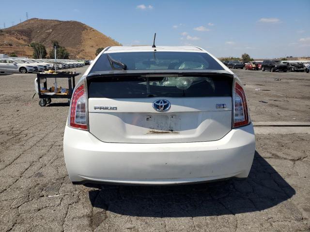 Photo 6 from auction – 2014 TOYOTA PRIUS with VIN JTDKN3DUXE0371330