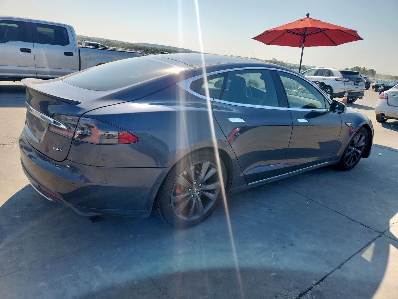 Photo 3 from auction – 2015 TESLA MODEL S 85 with VIN 5YJSA1E22FF117238