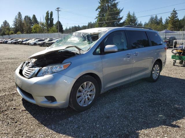 TOYOTA SIENNA LE 2015 with VIN 5TDJK3DC5FS126025 - Photo from auction