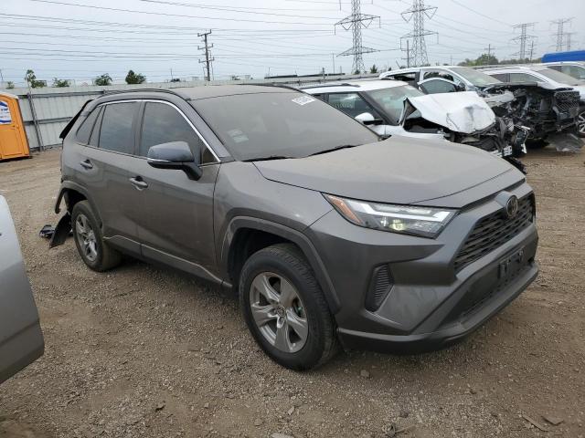 Photo 4 from auction – 2022 TOYOTA RAV4 XLE with VIN 2T3P1RFVXNC260526