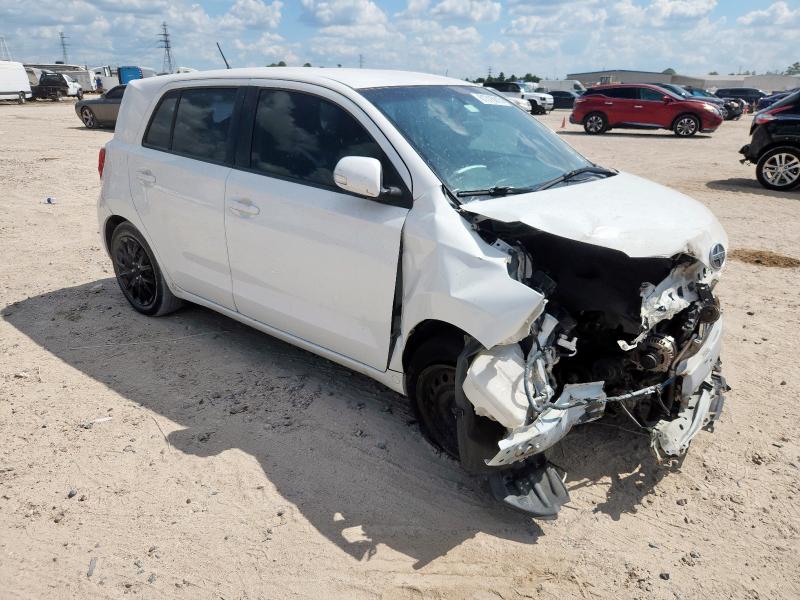 Photo 4 from auction – 2013 TOYOTA SCION XD with VIN JTKKUPB49D1034209