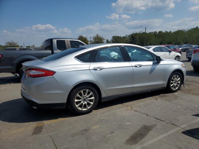 Photo 3 from auction – 2015 FORD FUSION S with VIN 3FA6P0G72FR119823
