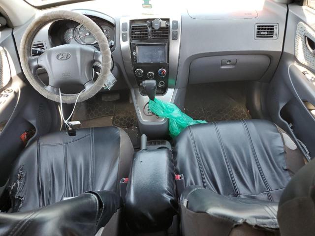 Photo 8 from auction – 2005 HYUNDAI TUCSON GLS with VIN KM8JN12D05U080357
