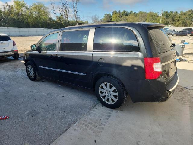 Photo 2 from auction – 2014 CHRYSLER TOWN & COU with VIN 2C4RC1BG7ER339284