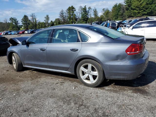 Photo 2 from auction – 2015 VOLKSWAGEN PASSAT S with VIN 1VWAT7A33FC119789