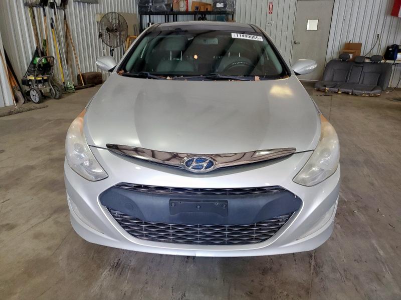 Photo 5 from auction – 2015 HYUNDAI SONATA HYB with VIN KMHEC4A45FA125645