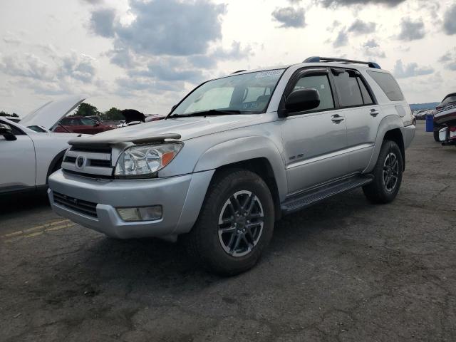 TOYOTA 4RUNNER SR 2004 with VIN JTEBU14RX40045248 - Photo from auction
