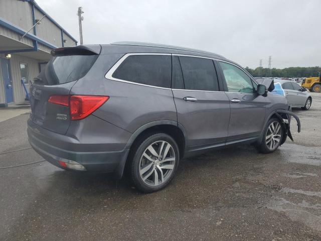 Photo 3 from auction – 2016 HONDA PILOT TOUR with VIN 5FNYF6H96GB070170