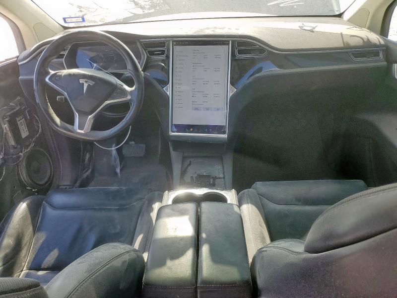 Photo 8 from auction – 2016 TESLA MODEL X with VIN 5YJXCBE20GF007442