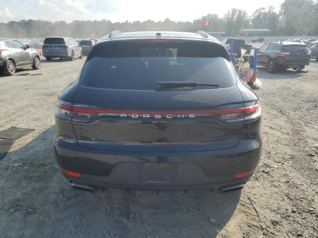 Photo 6 from auction – 2019 PORSCHE MACAN with VIN WP1AA2A5XKLB04986