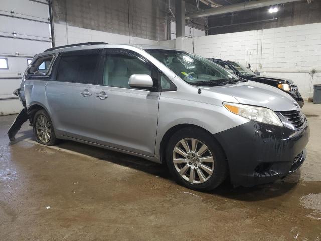 Photo 4 from auction – 2012 TOYOTA SIENNA LE with VIN 5TDJK3DC8CS045872
