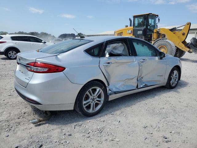 Photo 3 from auction – 2018 FORD FUSION with VIN 3FA6P0LU0JR100935