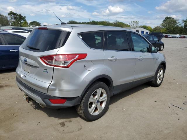Photo 3 from auction – 2016 FORD ESCAPE SE with VIN 1FMCU9GX2GUB61618
