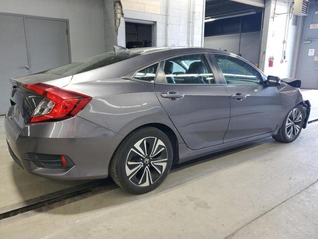 Photo 3 from auction – 2017 HONDA CIVIC EXL with VIN 19XFC1F77HE000902