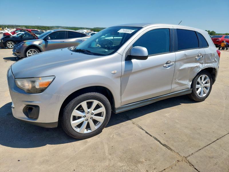 MITSUBISHI OUTLANDER 2015 con VIN 4A4AR3AU1FE038290 - Foto de la subasta