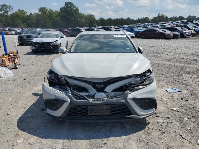 Photo 5 from auction – 2022 TOYOTA CAMRY SE with VIN 4T1T11AK2NU009715