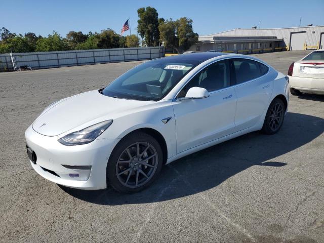 TESLA MODEL 3 2019 with VIN 5YJ3E1EA1KF190529 - Photo from auction