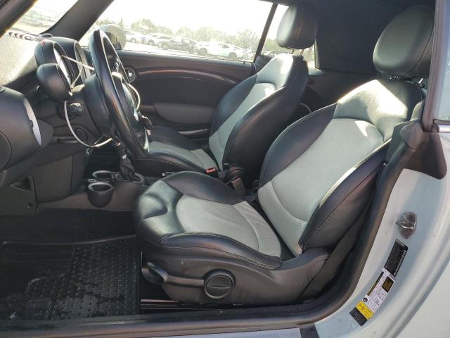Photo 7 from auction – 2011 MINI COOPER S with VIN WMWZP3C55BTX83424