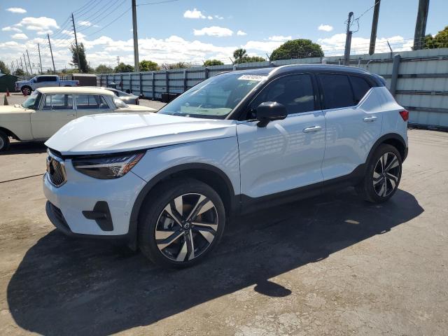 VOLVO XC40 PLUS 2024 with VIN YV4L12UE1R2379682 - Photo from auction