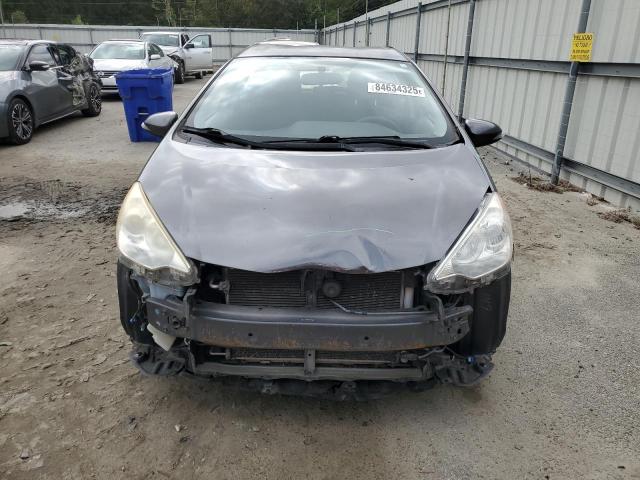 Photo 5 from auction – 2013 TOYOTA PRIUS C with VIN JTDKDTB39D1546477