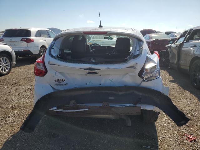 Zdjęcie 6 z aukcji – 2014 FORD FOCUS SE z VIN 1FADP3K24EL228141