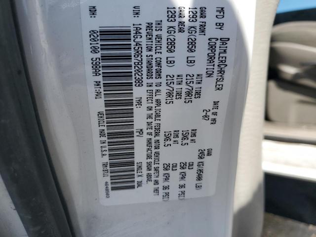 Photo 14 from auction – 2007 CHRYSLER TOWN & COU with VIN 1A4GJ45R67B202389