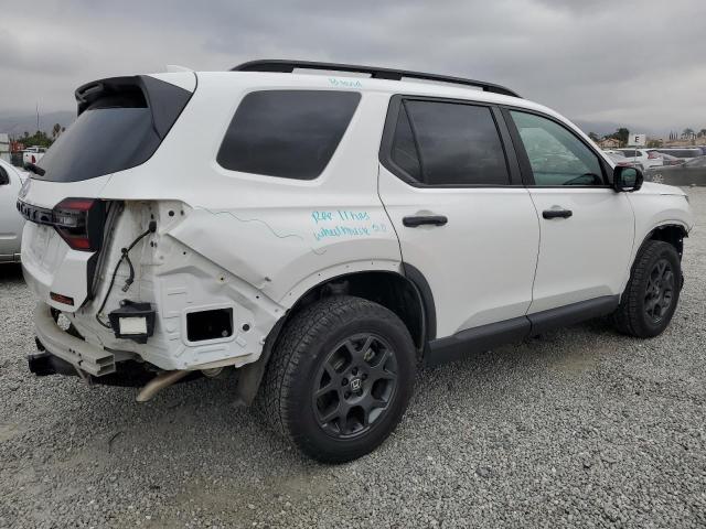 Photo 3 from auction – 2023 HONDA PILOT TRAI with VIN 5FNYG1H61PB057378