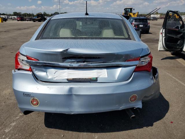 Photo 6 from auction – 2013 CHRYSLER 200 TOURIN with VIN 1C3CCBBB0DN659126