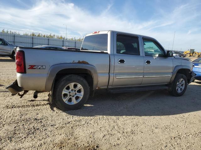 Photo 3 from auction – 2004 CHEVROLET SILVERADO with VIN 2GCEK13T041434585