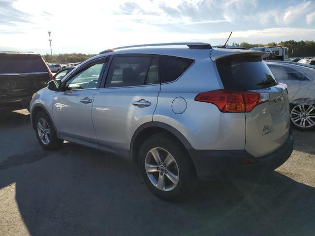 Photo 2 from auction – 2015 TOYOTA RAV4 XLE with VIN 2T3RFREV7FW389402