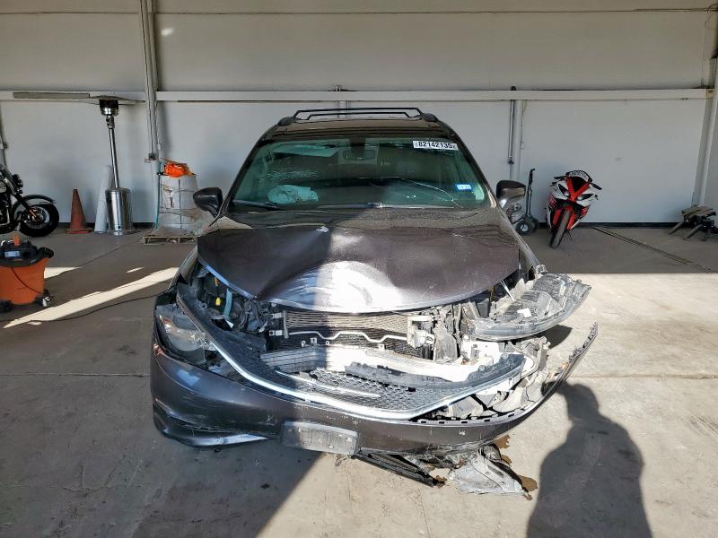Photo 5 from auction – 2020 CHRYSLER VOYAGER LXI with VIN 2C4RC1DG1LR172723