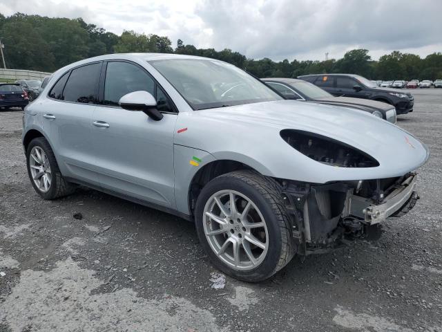 Photo 4 from auction – 2016 PORSCHE MACAN S with VIN WP1AB2A53GLB47733