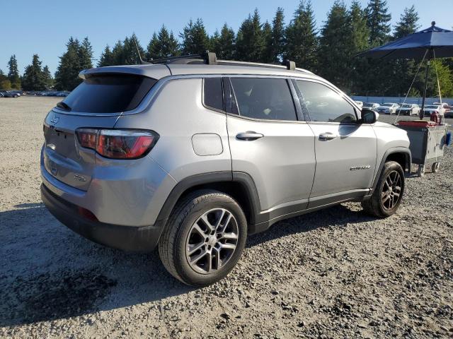 Photo 3 from auction – 2017 JEEP COMPASS LA with VIN 3C4NJDBB6HT632038