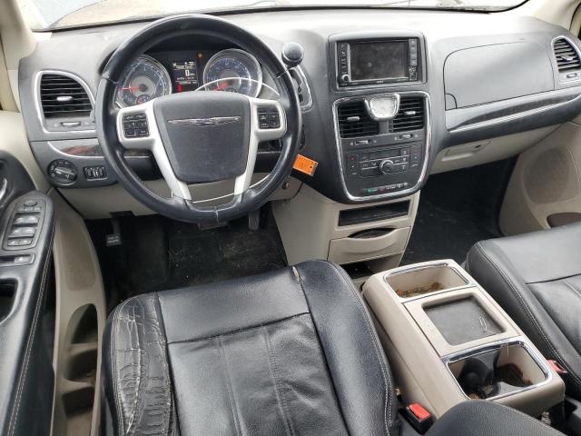 Photo 8 from auction – 2014 CHRYSLER TOWN & COU with VIN 2C4RC1BG7ER229495