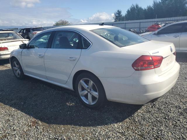 Photo 2 from auction – 2015 VOLKSWAGEN PASSAT S with VIN 1VWAT7A34FC076144