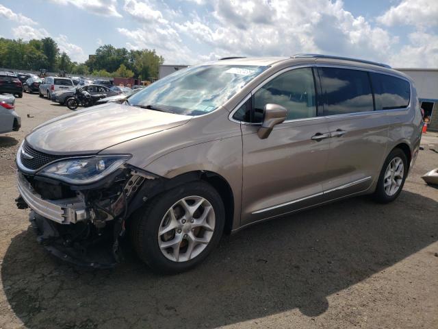 CHRYSLER PACIFICA T 2018 with VIN 2C4RC1BG1JR274278 - Photo from auction