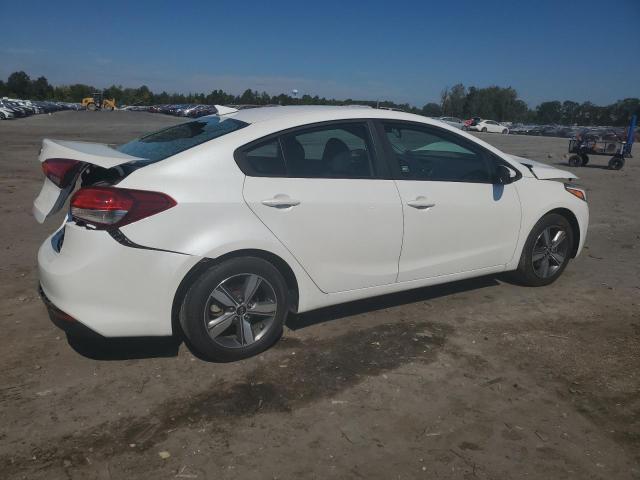 Photo 3 from auction – 2018 KIA FORTE LX with VIN 3KPFL4A77JE198508