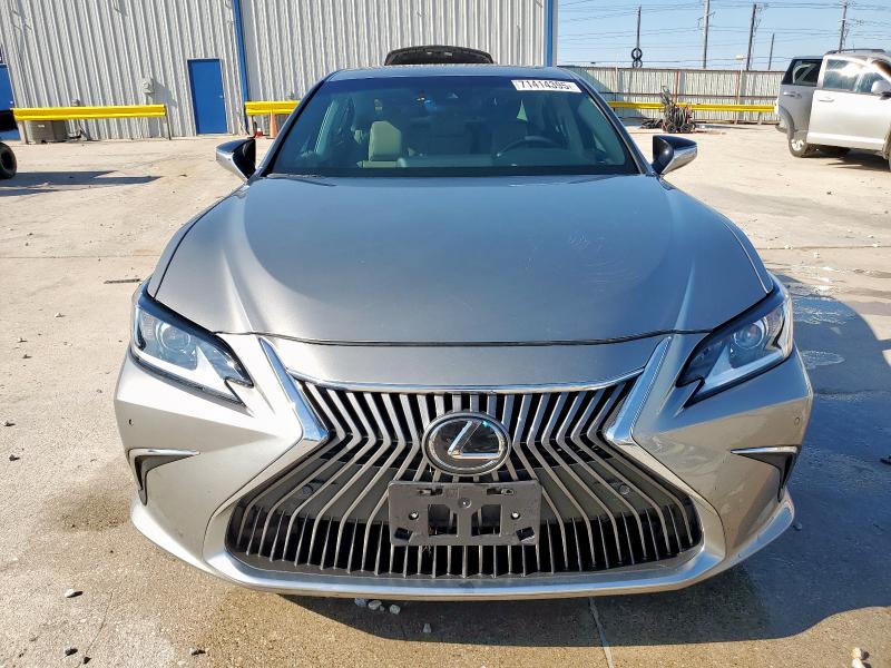 Photo 5 from auction – 2019 LEXUS ES 350 with VIN 58ABZ1B18KU011502