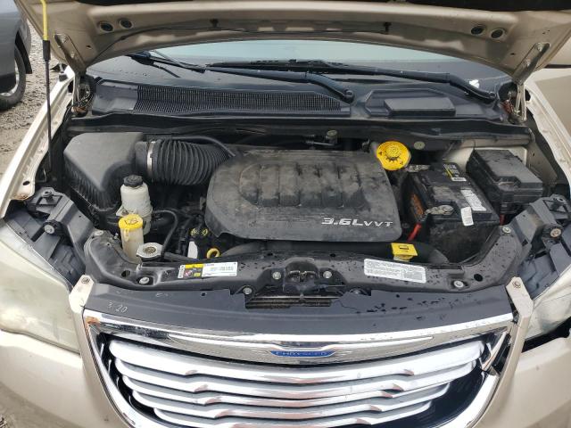 Photo 12 from auction – 2014 CHRYSLER TOWN & COU with VIN 2C4RC1BG1ER377772