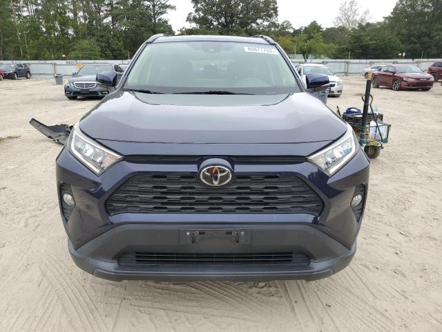 Photo 5 from auction – 2019 TOYOTA RAV4 XLE with VIN JTMP1RFV3KD511930