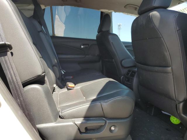 Photo 11 from auction – 2018 HONDA PILOT EXL with VIN 5FNYF5H56JB028340