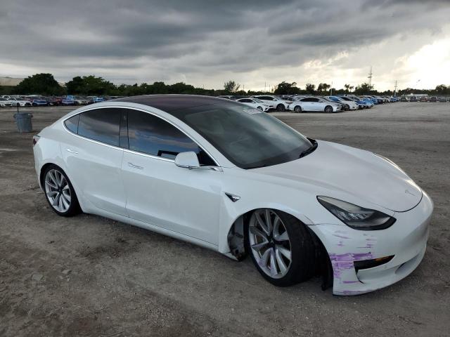 Photo 4 from auction – 2018 TESLA MODEL 3 with VIN 5YJ3E1EA7JF019699