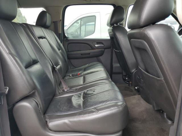 Photo 11 from auction – 2011 CHEVROLET SUBURBAN C with VIN 1GNSCJE06BR388033