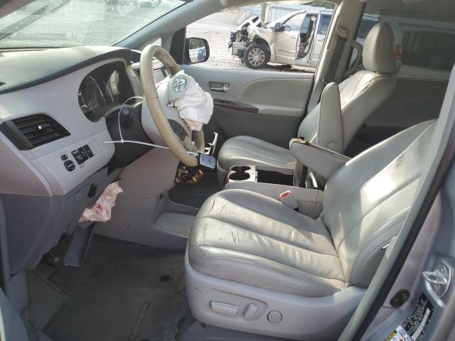Photo 7 from auction – 2013 TOYOTA SIENNA XLE with VIN 5TDYK3DC8DS304733